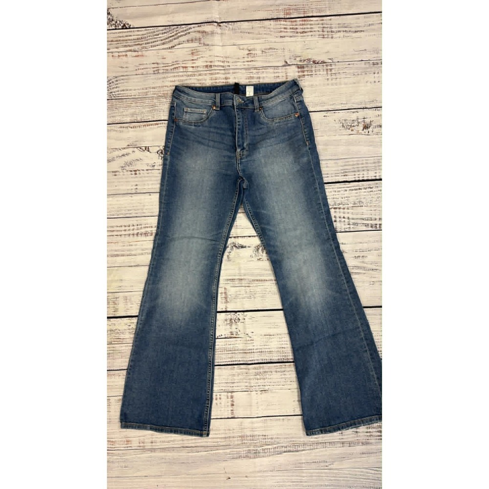 H&M Divided Womens High Waist Flare‎ Jeans Medium Wash Blue Denim